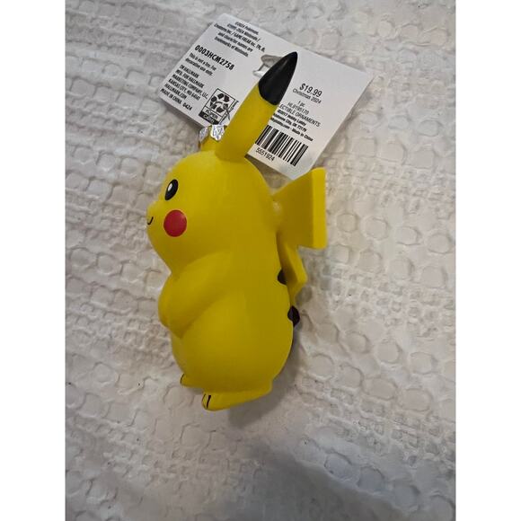 New Pokemon Blown Glass Pikachu Christmas Ornament - Picture 6 of 7